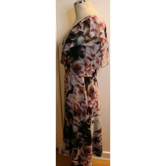 Slate and Willow Dress Size 8 - Picture 2 of 12